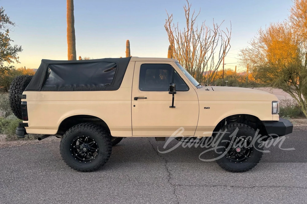 1990 Ford Bronco 4th Gen - Image 8 of 8