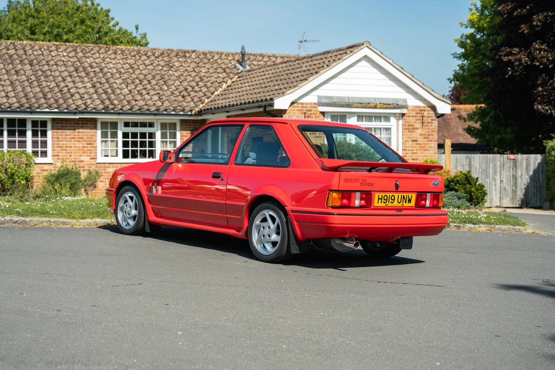 1990 Ford Escort - Image 18 of 31