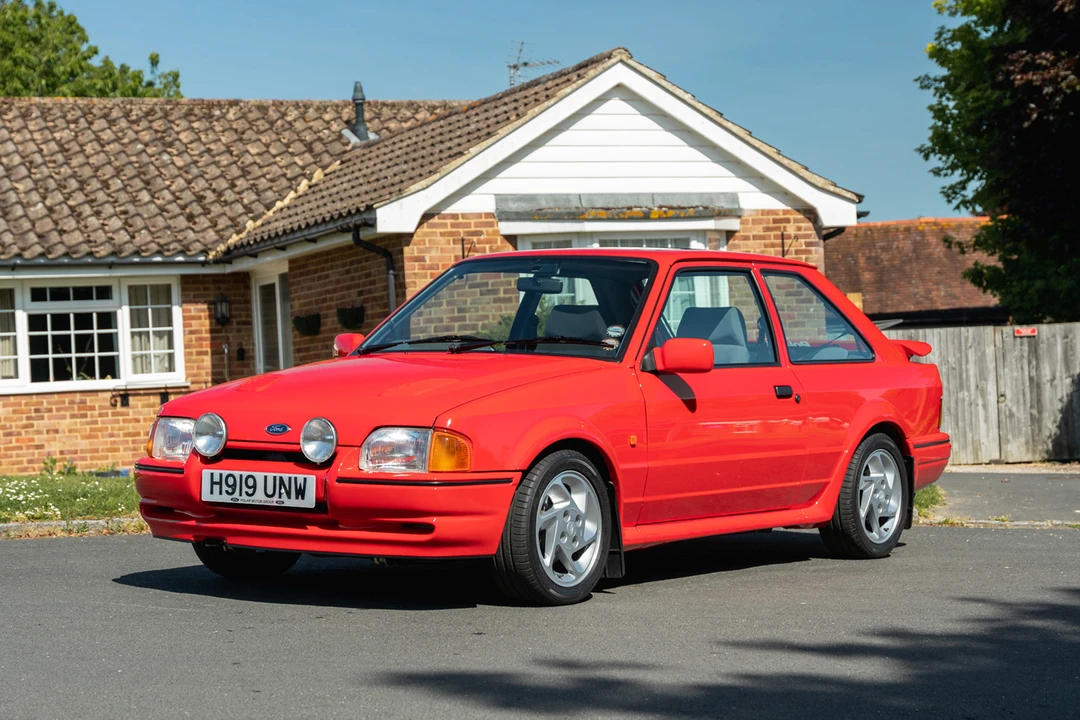 1990 Ford Escort - Image 2 of 31