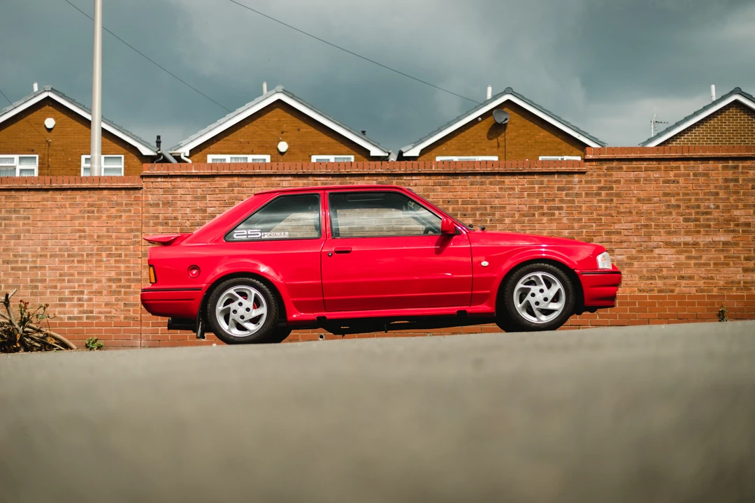 1990 Ford Escort RS Cosworth - Image 13 of 31