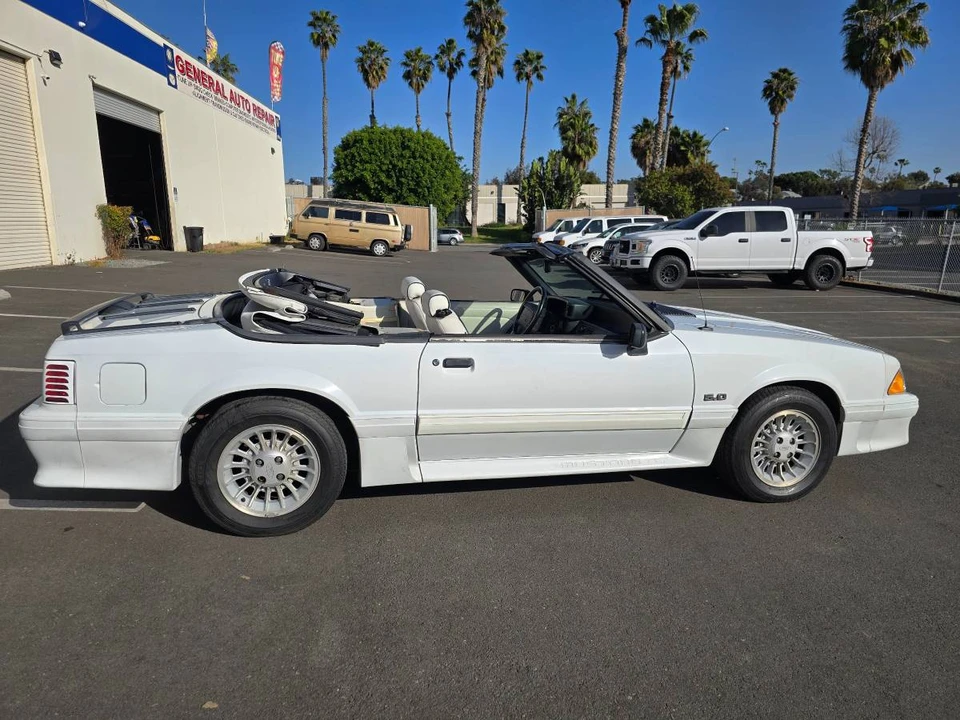 1990 Ford Mustang 3rd Gen - Image 3 of 16