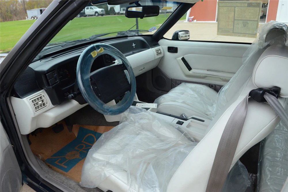 1990 Ford Mustang 3rd Gen - Image 4 of 5