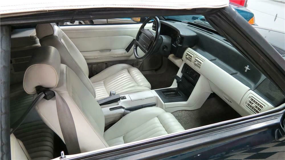 1990 Ford Mustang 3rd Gen - Image 2 of 4
