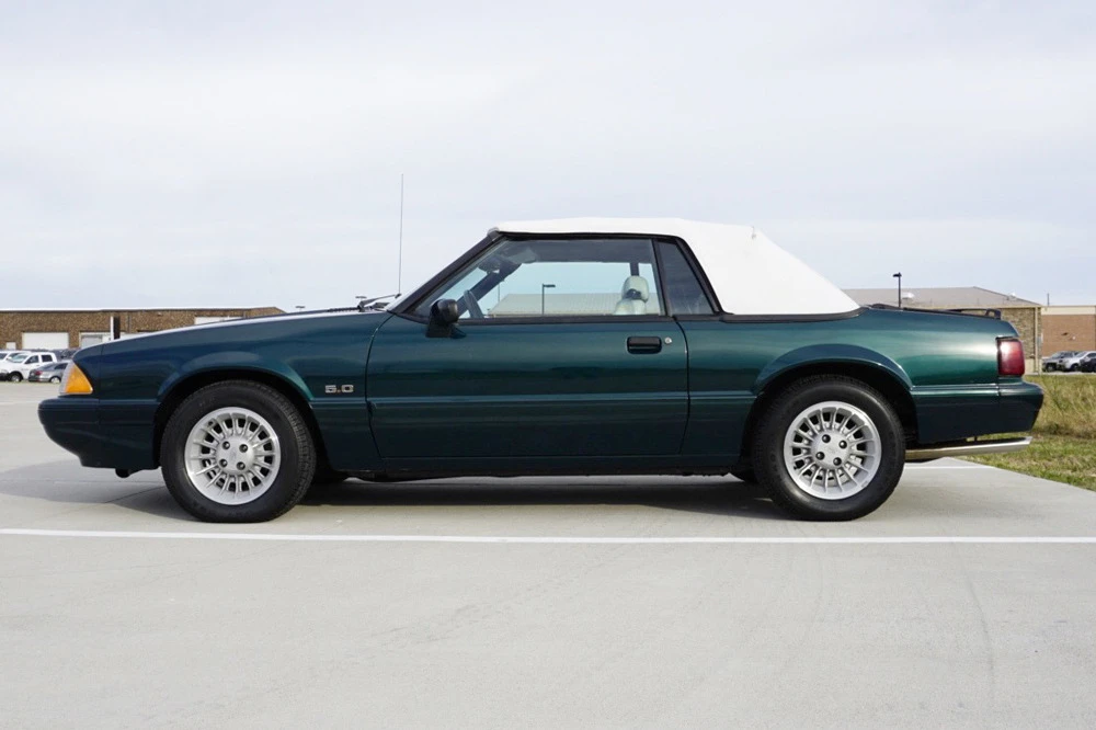 1990 Ford Mustang 3rd Gen - Image 5 of 5
