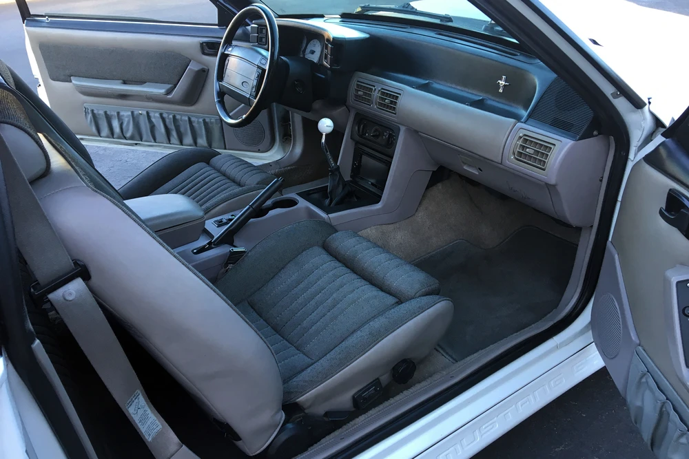 1990 Ford Mustang GT 3rd Gen - Image 4 of 5
