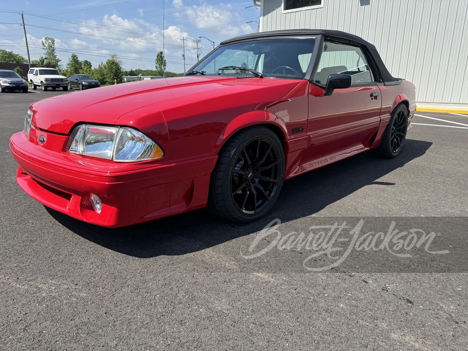 1990 Ford Mustang GT 3rd Gen - Image 13 of 18