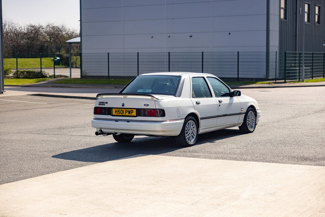 1990 Ford Sierra RS Cosworth - Image 15 of 31