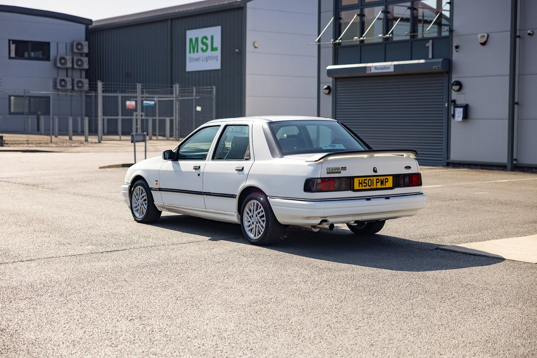1990 Ford Sierra RS Cosworth - Image 17 of 31