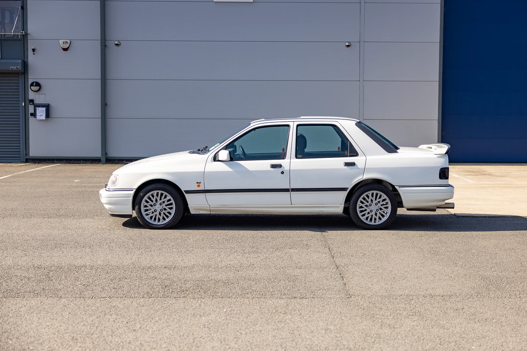 1990 Ford Sierra RS Cosworth - Image 18 of 31
