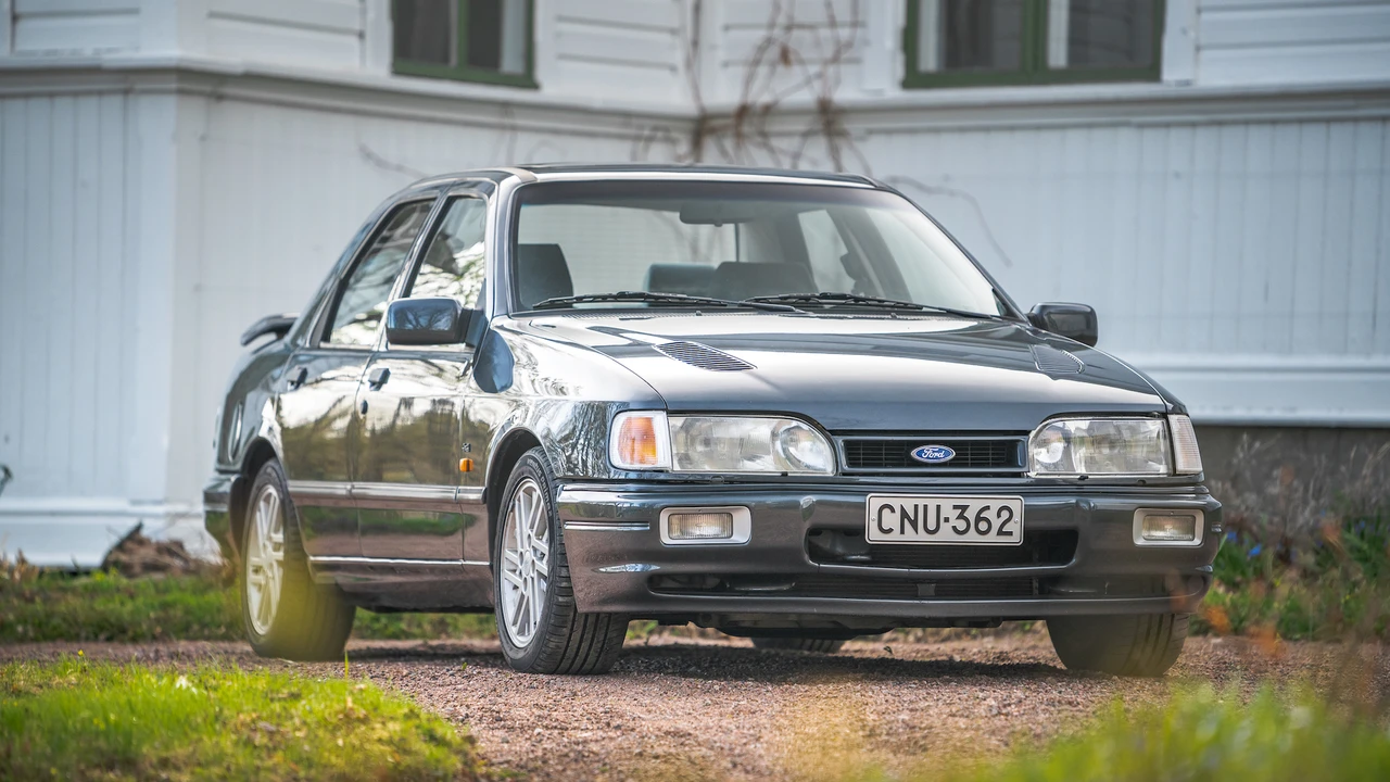 1990 Ford Sierra RS Cosworth - Image 4 of 31