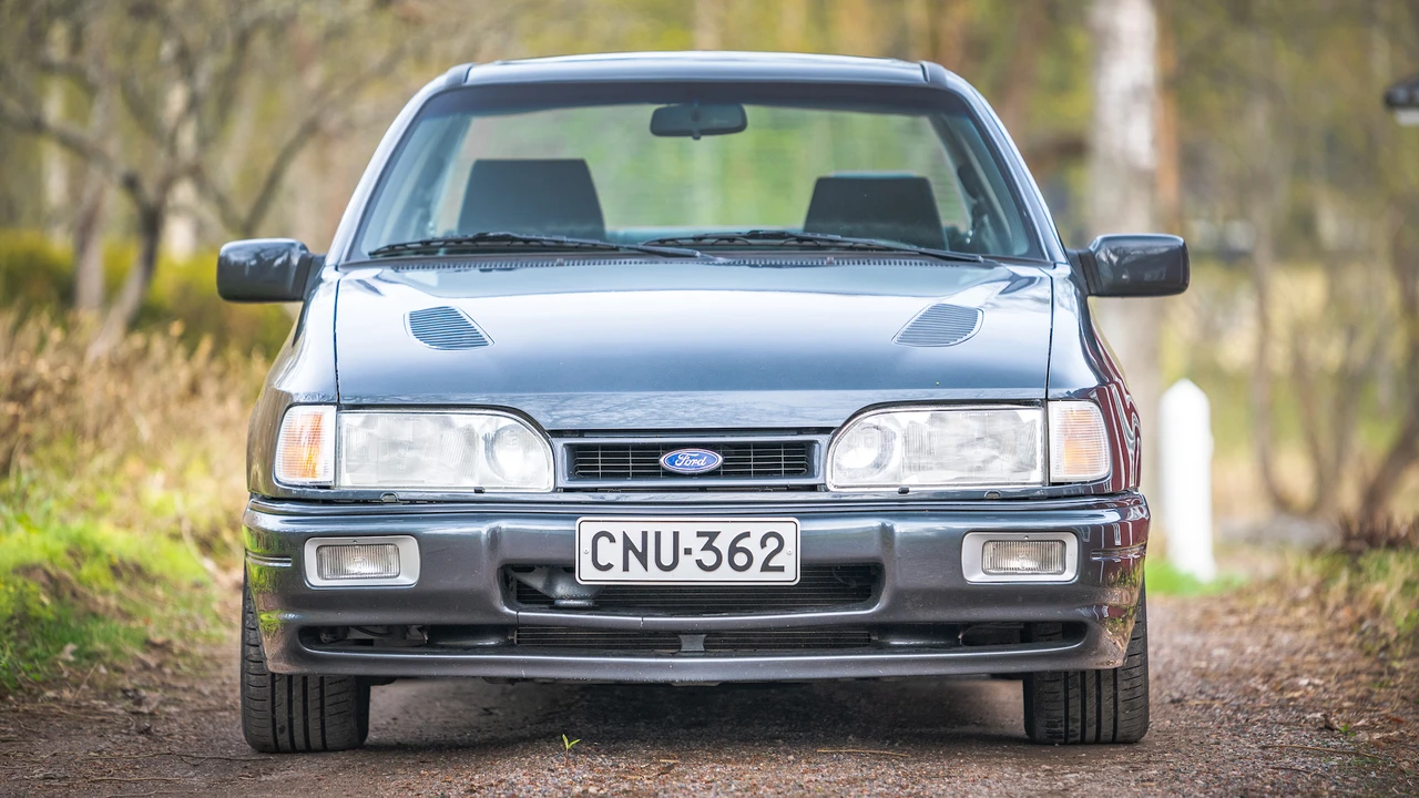 1990 Ford Sierra RS Cosworth - Image 3 of 31