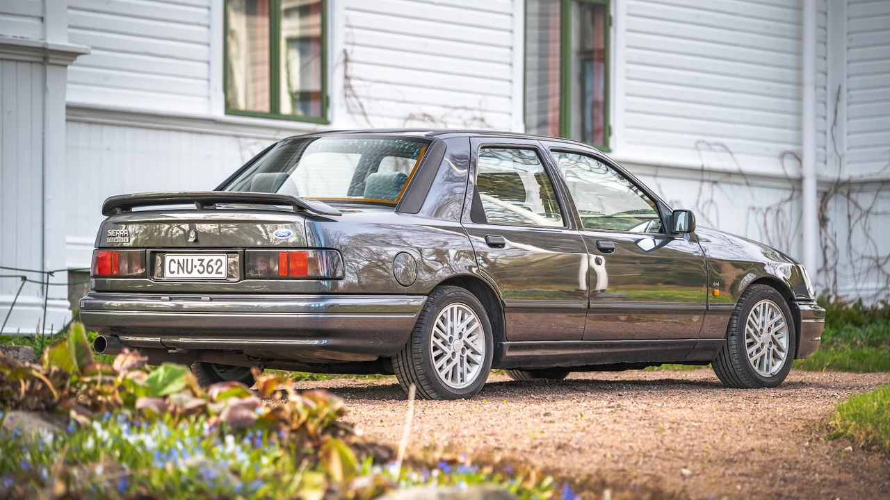 1990 Ford Sierra RS Cosworth - Image 6 of 31