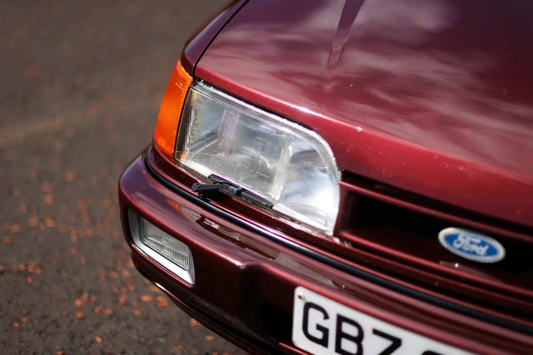 1990 Ford Sierra RS Cosworth - Image 30 of 31