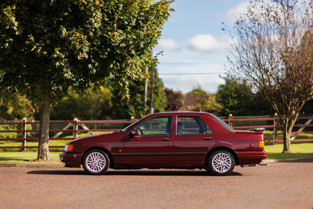 1990 Ford Sierra RS Cosworth - Image 13 of 31