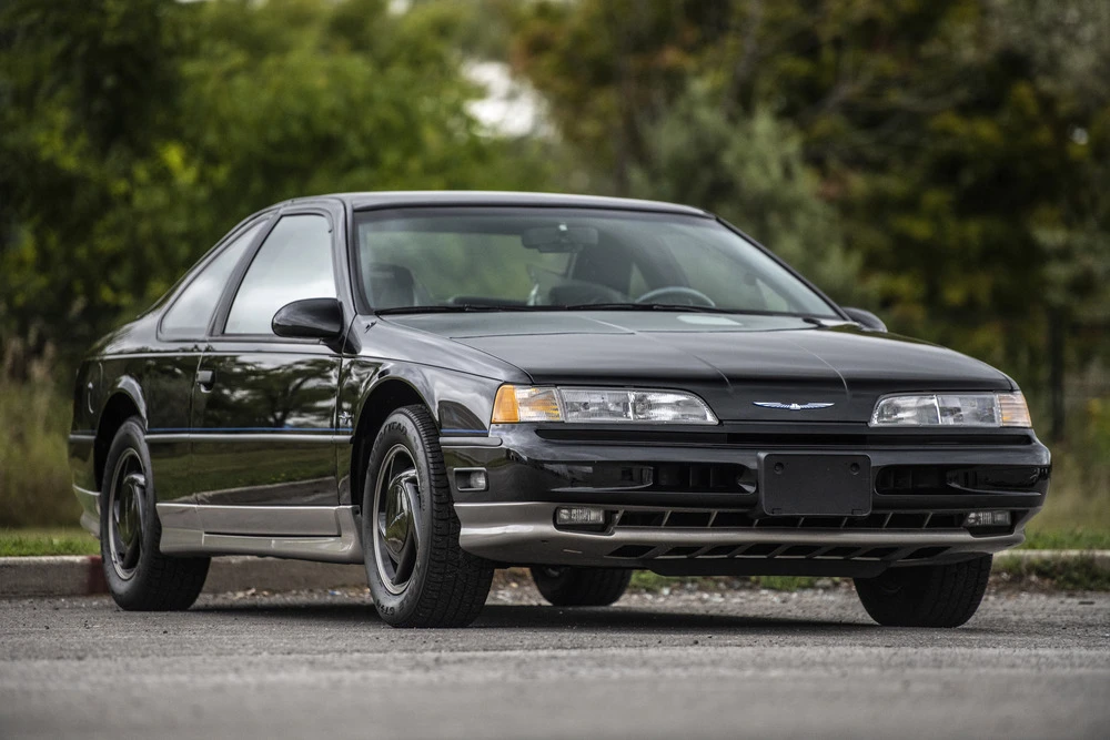 1990 Ford Thunderbird 10th Gen - Image 2 of 7