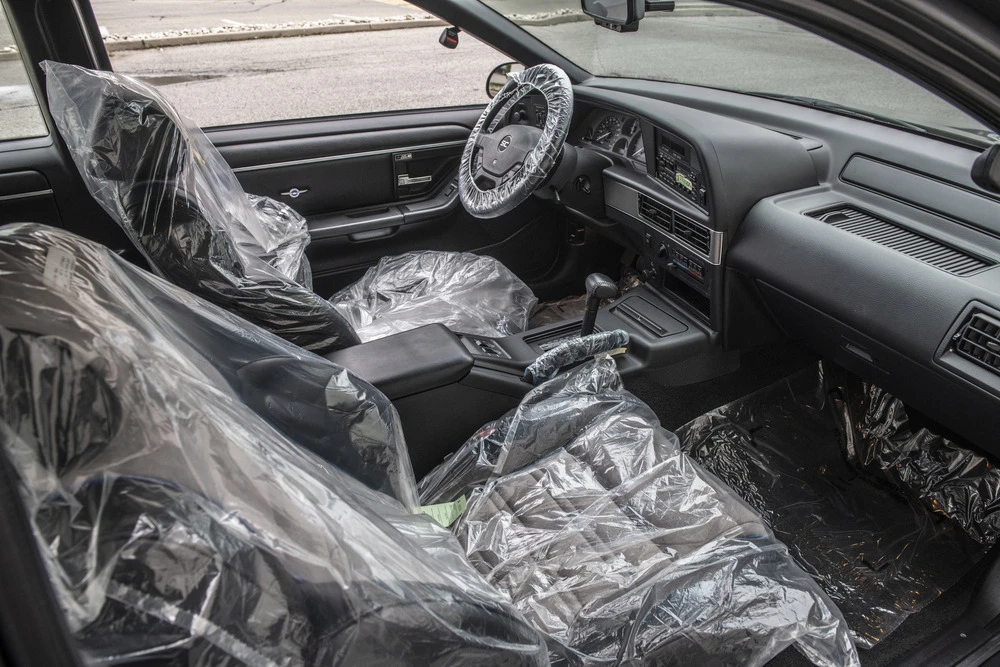1990 Ford Thunderbird 10th Gen - Image 4 of 7