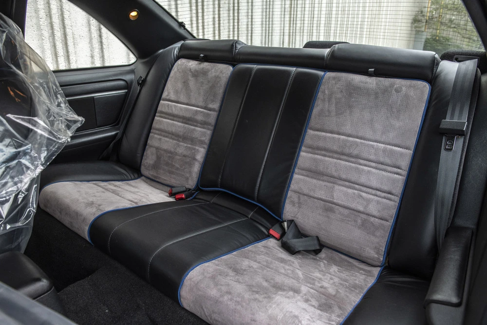 1990 Ford Thunderbird 10th Gen - Image 5 of 7