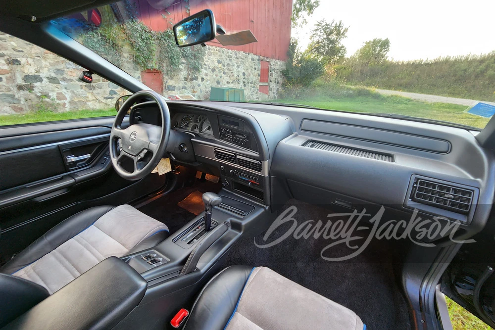 1990 Ford Thunderbird 10th Gen - Image 3 of 31