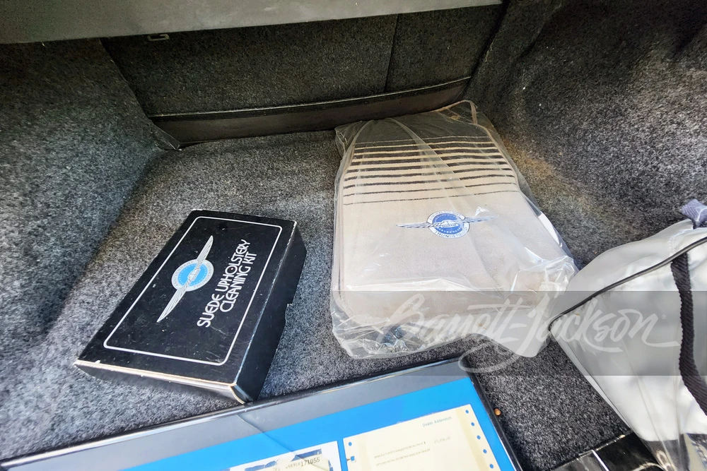 1990 Ford Thunderbird 10th Gen - Image 10 of 31