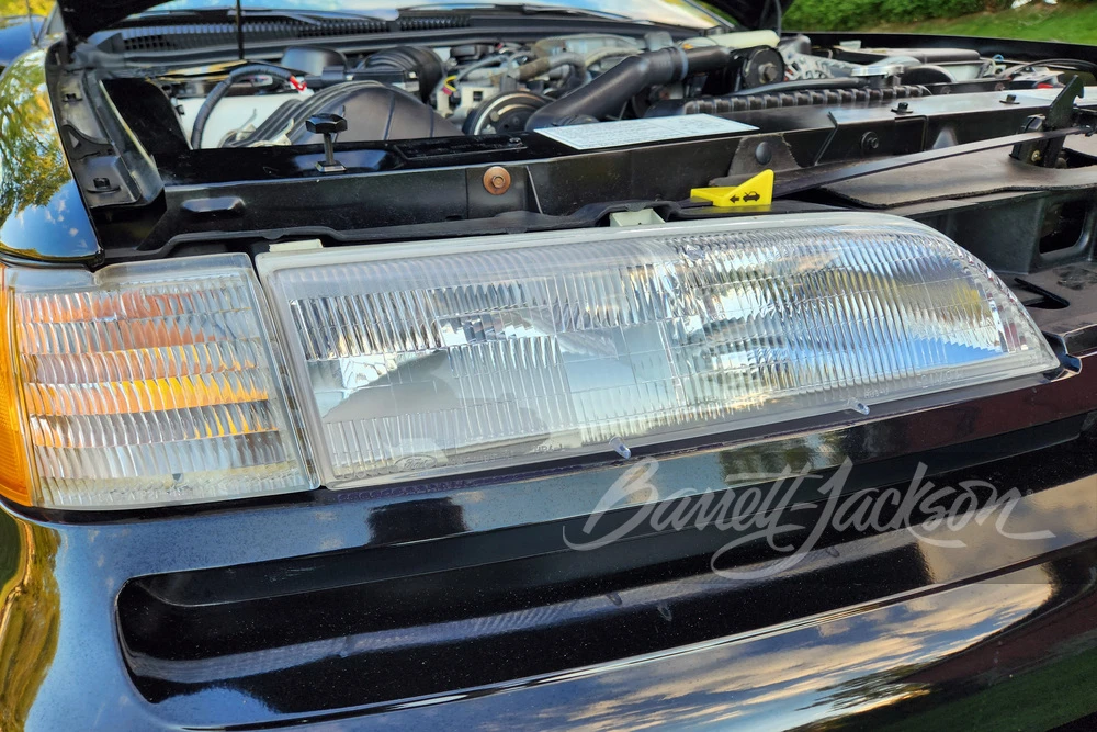 1990 Ford Thunderbird 10th Gen - Image 13 of 31