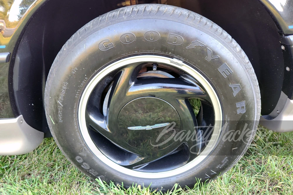 1990 Ford Thunderbird 10th Gen - Image 18 of 31