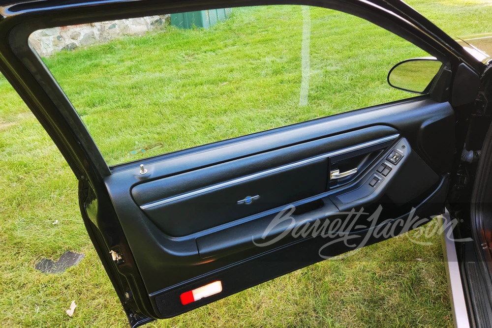 1990 Ford Thunderbird 10th Gen - Image 20 of 31