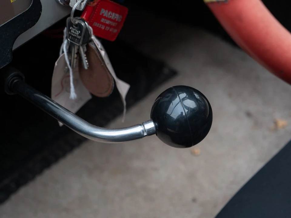 1990 Falcon - Image 18 of 30