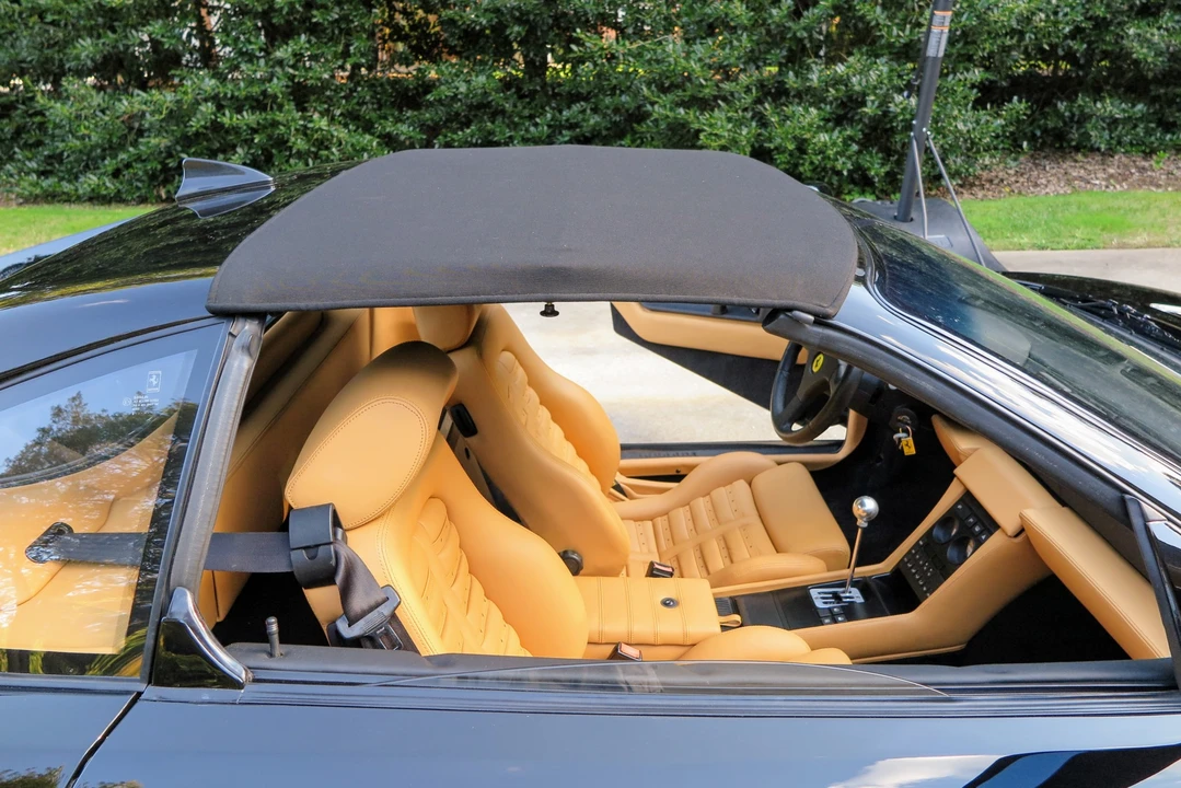 1990 Ferrari 348 ts - Image 25 of 31