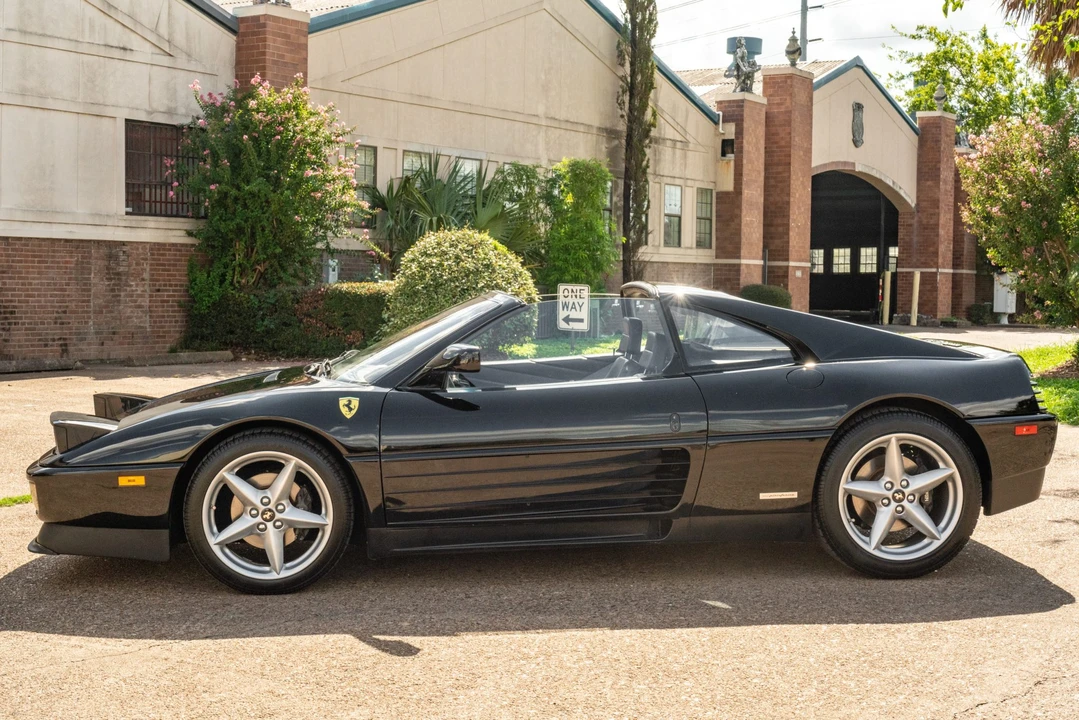 1990 Ferrari 348 ts - Image 16 of 31