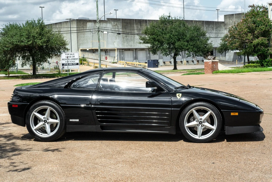1990 Ferrari 348 ts - Image 4 of 31