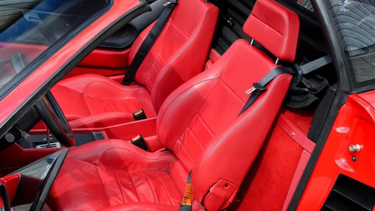 1990 Ferrari 348 ts - Image 17 of 31