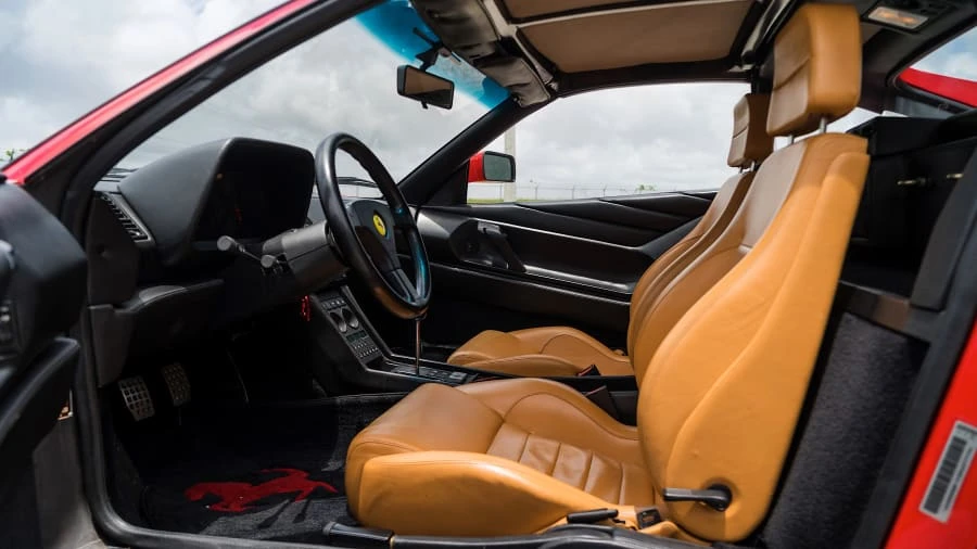 1990 Ferrari 348 ts - Image 4 of 12