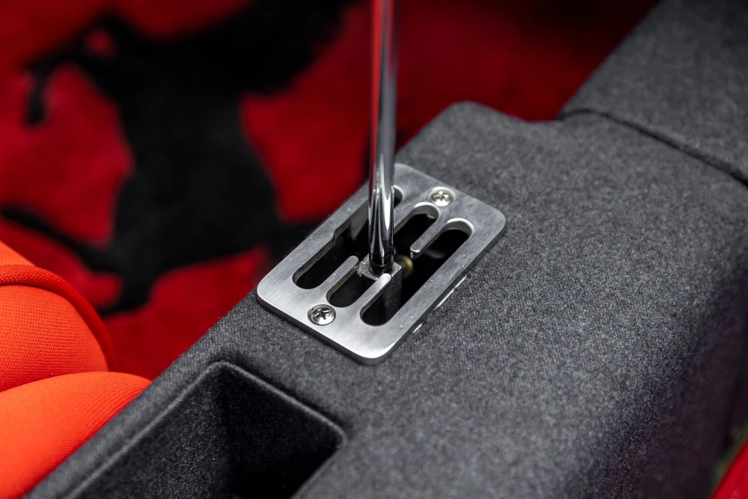 1990 Ferrari F40 - Image 25 of 31