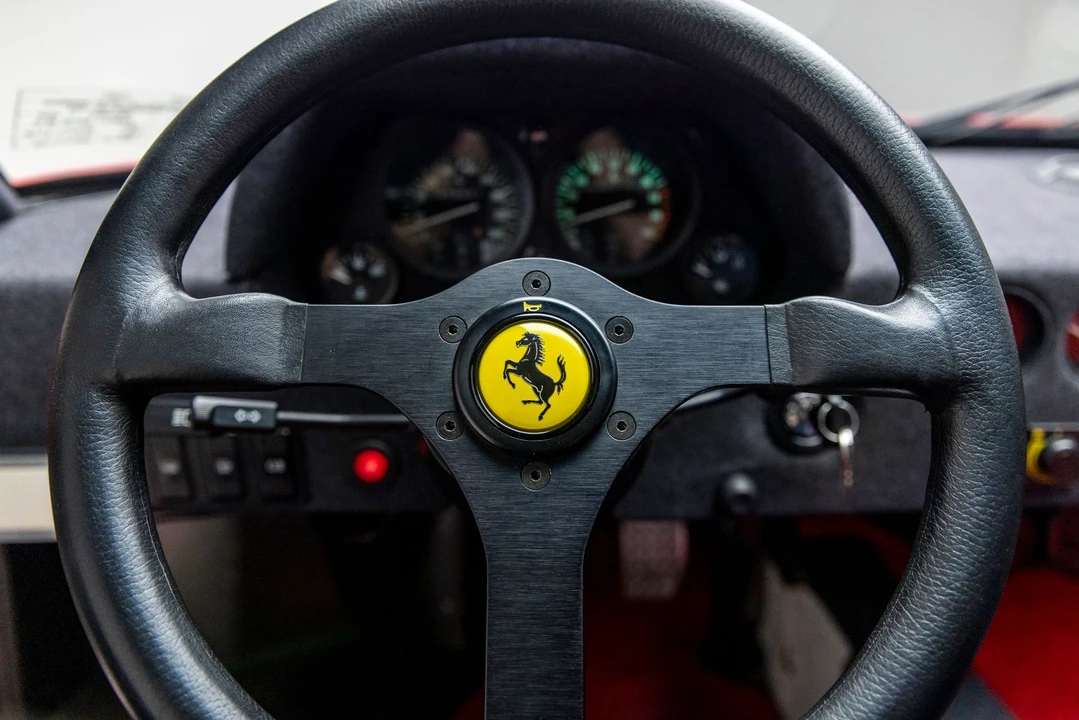 1990 Ferrari F40 - Image 19 of 31