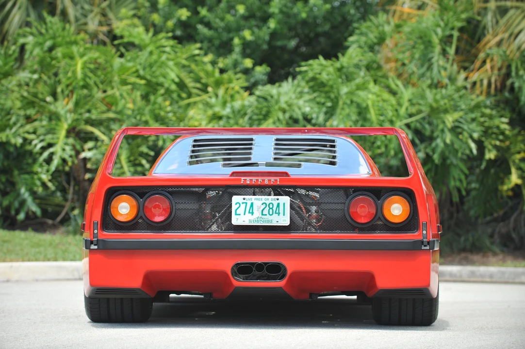 1990 Ferrari F40 - Image 8 of 13