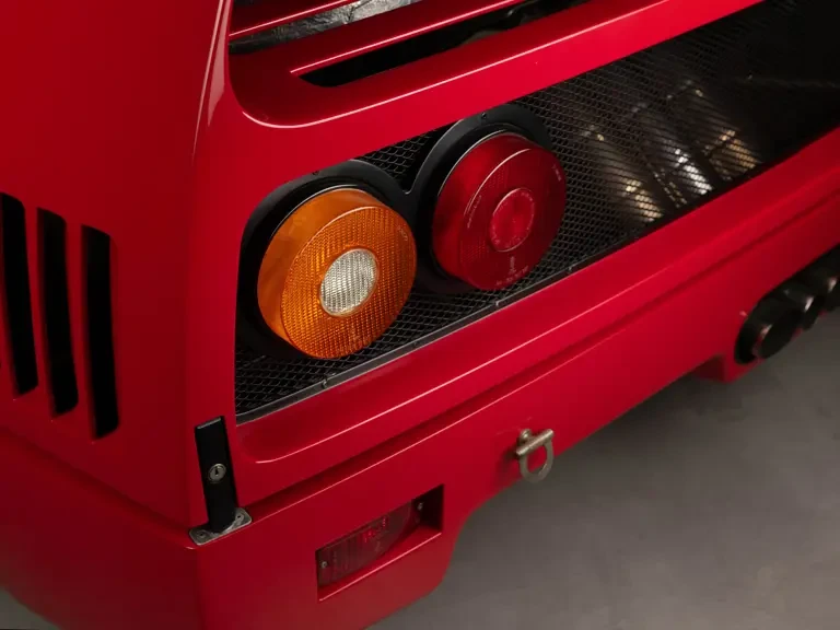 1990 Ferrari F40 - Image 25 of 31
