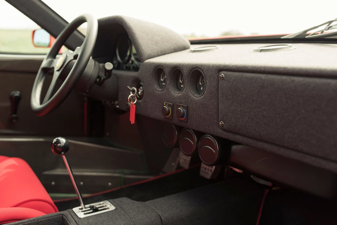1990 Ferrari F40 - Image 24 of 31