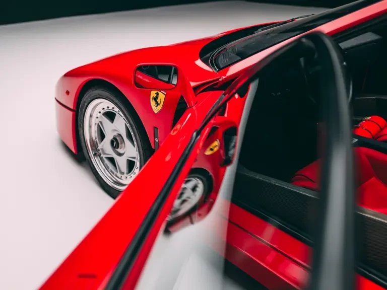 1990 Ferrari F40 - Image 27 of 31
