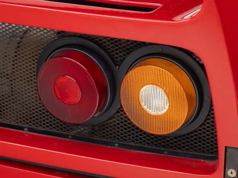 1990 Ferrari F40 - Image 29 of 31