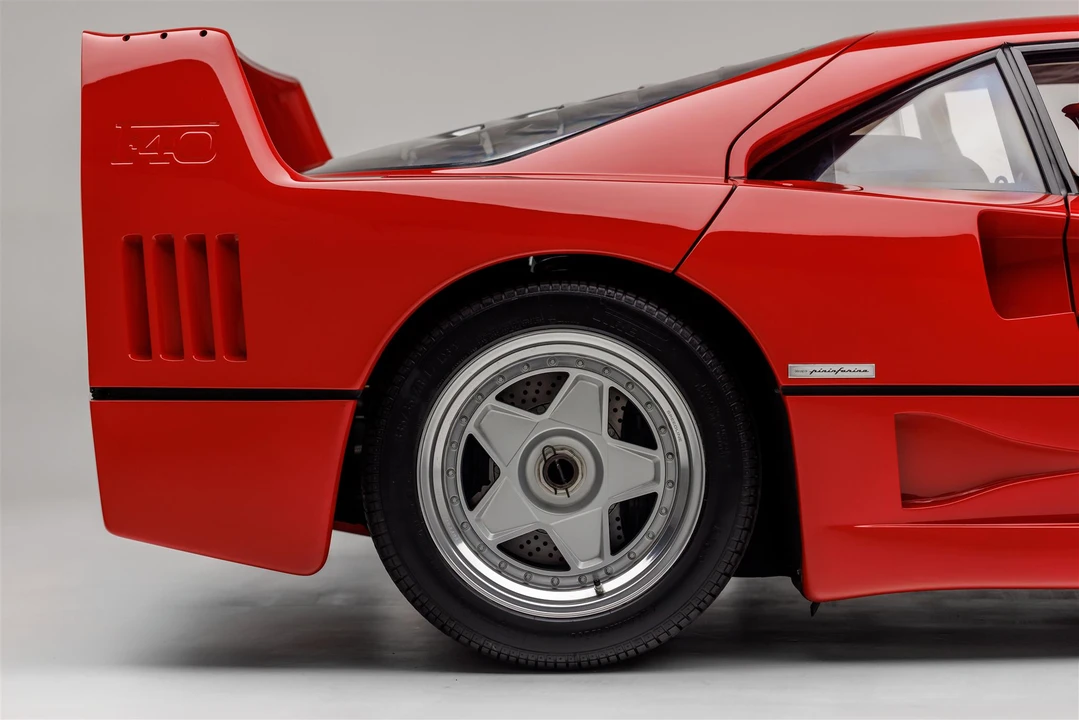 1990 Ferrari F40 - Image 26 of 31