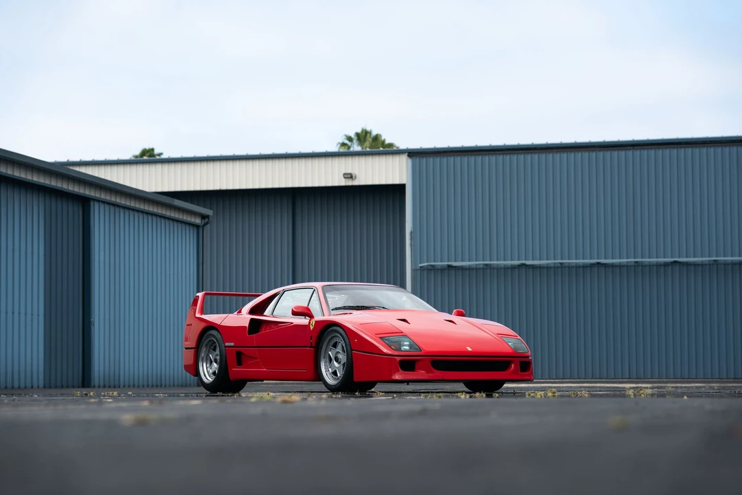 1990 Ferrari F40 - Image 2 of 31