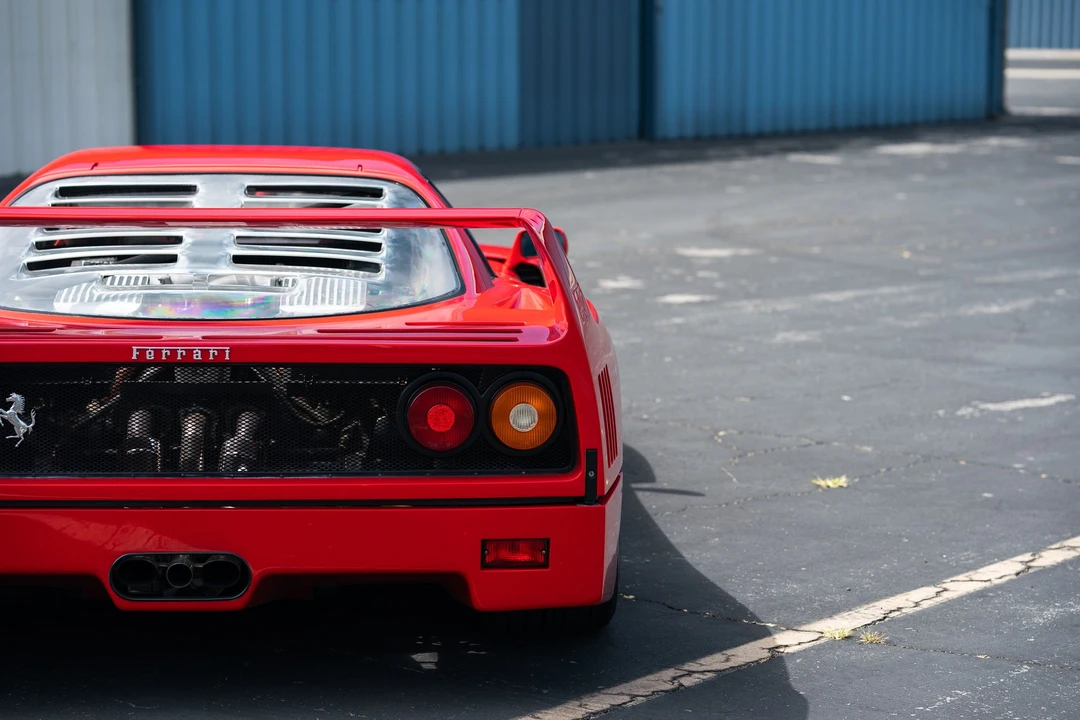 1990 Ferrari F40 - Image 30 of 31