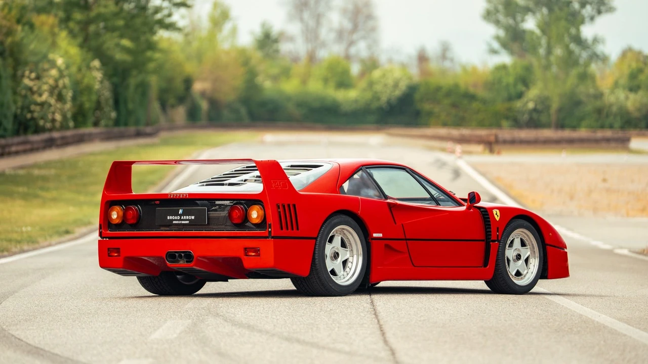 1990 Ferrari F40 - Image 3 of 31
