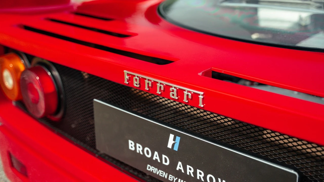 1990 Ferrari F40 - Image 19 of 31