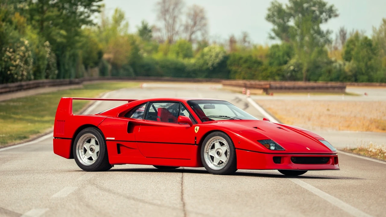 1990 Ferrari F40 - Image 13 of 31