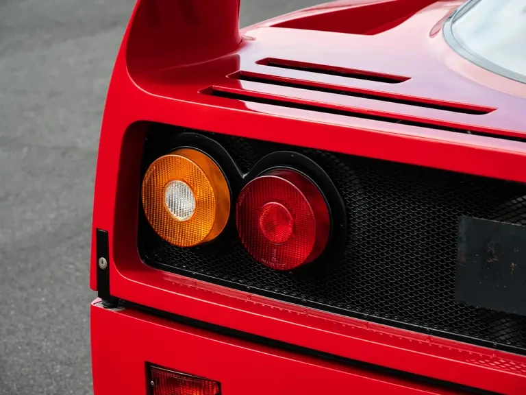 1990 Ferrari F40 - Image 19 of 31