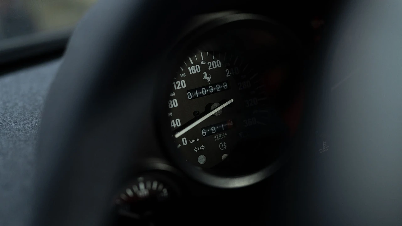 1990 Ferrari F40 - Image 16 of 21