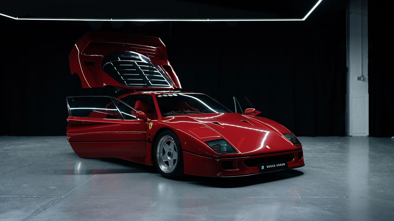 1990 Ferrari F40 - Image 10 of 21