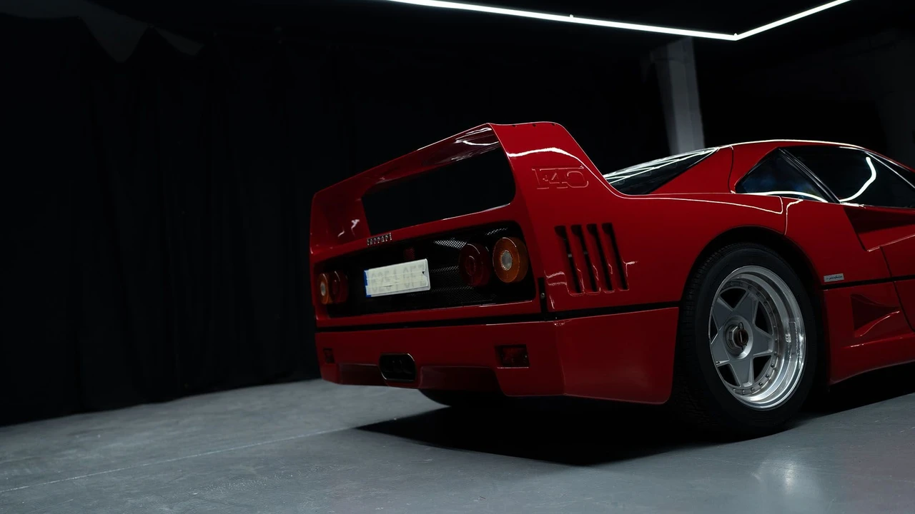 1990 Ferrari F40 - Image 11 of 21
