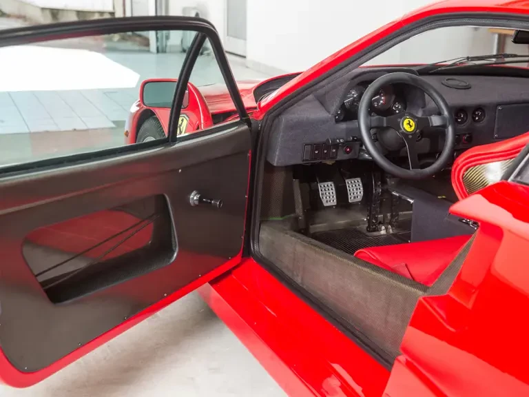 1990 Ferrari F40 - Image 16 of 31